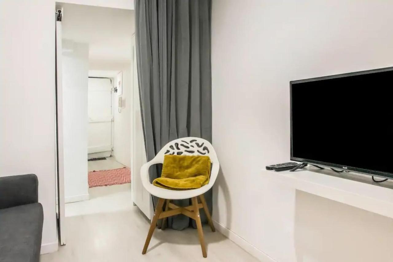 Home4U - Secret Studio In City Center Лиссабон Экстерьер фото